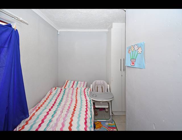 3 BEDROOM HOUSE FOR SALE IN LOMBARDY EAST